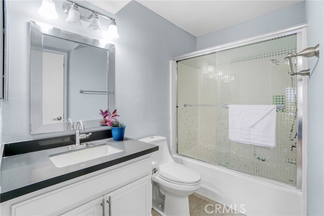 Detail Gallery Image 11 of 28 For 26788 Claudette St #353,  Canyon Country,  CA 91351 - 3 Beds | 2 Baths