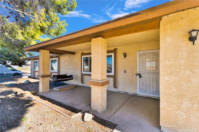 Detail Gallery Image 4 of 40 For 13493 Mesquite Rd, Apple Valley,  CA 92308 - 3 Beds | 2 Baths
