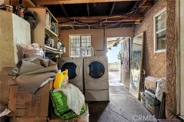 6178 Roy st, Los Angeles CA: https://media.crmls.org/medias/a42ce0ab-81ad-4983-9d42-00827ac3580a.jpg