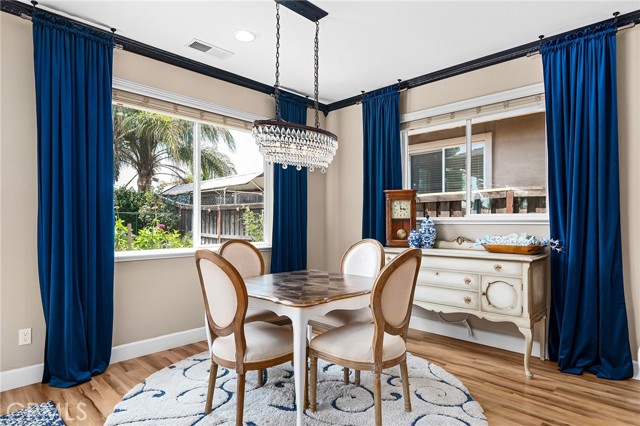 3255 Sespe Creek Way, Chico CA: https://media.crmls.org/medias/a42d7fa1-b607-4503-8d67-df177ac6e129.jpg