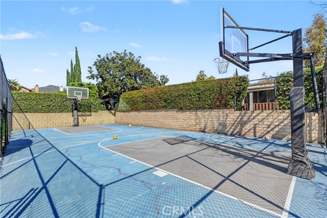 Detail Gallery Image 19 of 22 For 15831 Olden St #37,  Sylmar,  CA 91342 - 4 Beds | 2 Baths