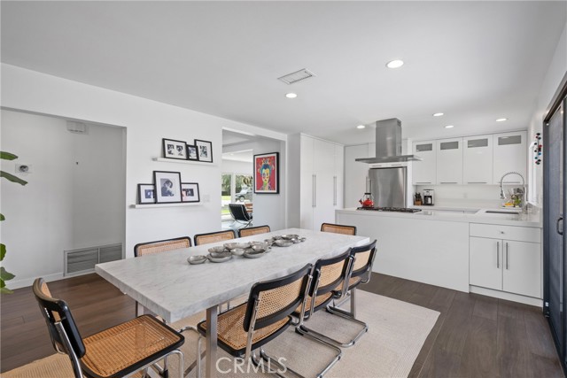 20051 Lawson Lane, Huntington Beach CA: https://media.crmls.org/medias/a42e0cec-be5c-4dfc-9b6b-a6bc11a9f62e.jpg