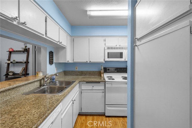 Detail Gallery Image 13 of 36 For 10655 Lemon Ave, Rancho Cucamonga,  CA 91737 - 2 Beds | 1 Baths