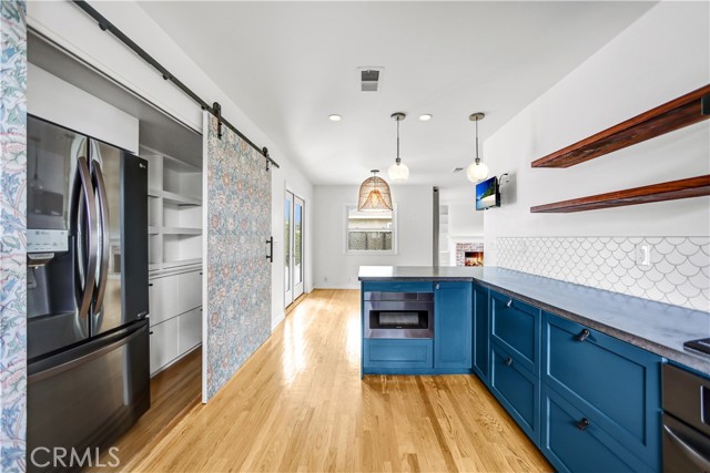 9827 Estrella Avenue, Temple City CA: https://media.crmls.org/medias/a42e9ad5-dd1c-4258-8e50-5c3f140e2b6e.jpg