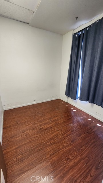 MLS #OC25200324 image #13