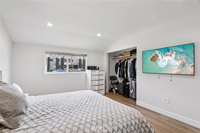16751 Devonshire Street, Granada Hills CA: https://media.crmls.org/medias/a430b6dd-97ac-4918-b8d7-3412ee1791ee.jpg