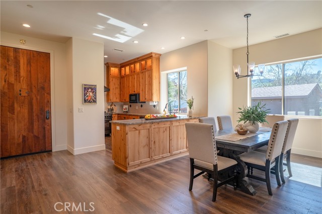 Detail Gallery Image 7 of 63 For 2935 Sorrel Ln, Paso Robles,  CA 93446 - 4 Beds | 2/1 Baths
