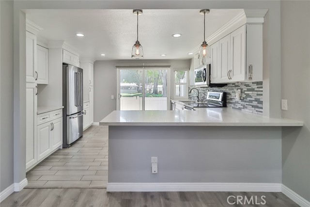 8152 Village 8, Camarillo CA: https://media.crmls.org/medias/a431f110-64d5-4853-bf4d-c9628c04bf06.jpg