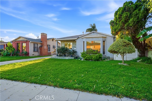 Detail Gallery Image 3 of 35 For 307 S Locust Ave, Compton,  CA 90221 - 4 Beds | 2 Baths