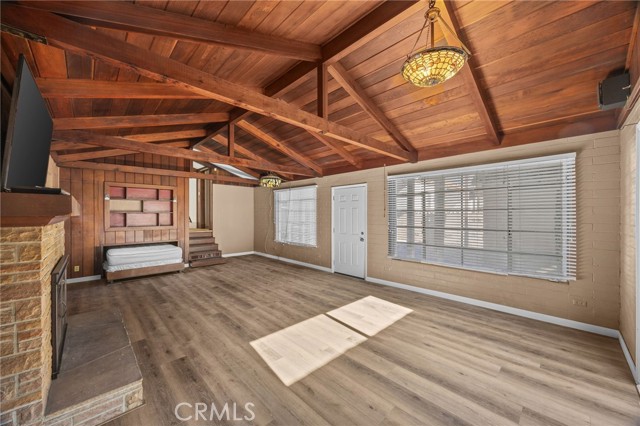 Detail Gallery Image 23 of 39 For 122 E Rosewood Ct, Ontario,  CA 91764 - 2 Beds | 2 Baths