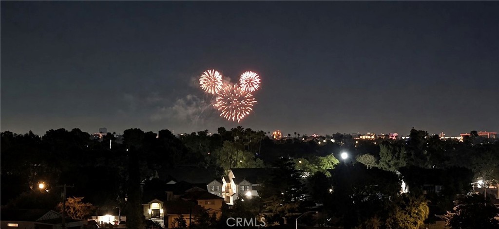 https://media.crmls.org/medias/a43485ac-6d85-4db0-ab0e-7ba486b31e43.jpg?preset=X-Large