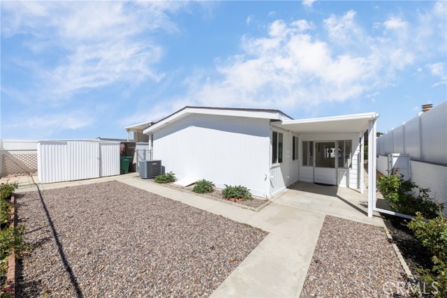 Detail Gallery Image 14 of 34 For 40975 Laredo Trl, Cherry Valley,  CA 92223 - 2 Beds | 2 Baths