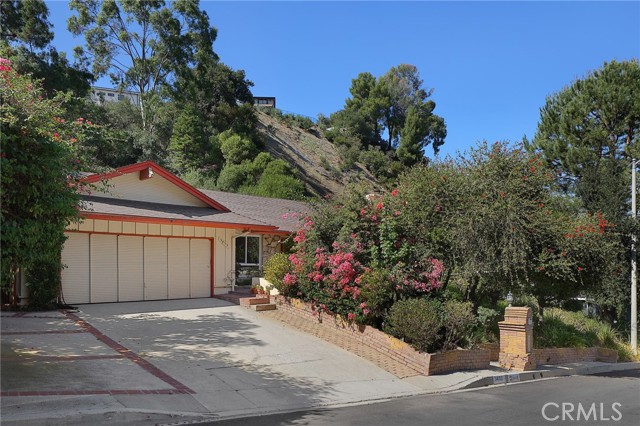 3433 Green Vista Drive