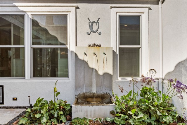 Detail Gallery Image 27 of 58 For 58 Victoria, Newport Beach,  CA 92660 - 3 Beds | 3 Baths