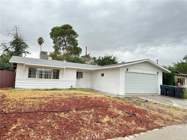 614 E Pondera Street, Lancaster CA: https://media.crmls.org/medias/a436a3d2-65d9-4848-895b-1e1ae3f0d791.jpg