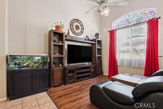 Detail Gallery Image 7 of 22 For 27800 Blaze Ln, Menifee,  CA 92585 - 3 Beds | 2/1 Baths
