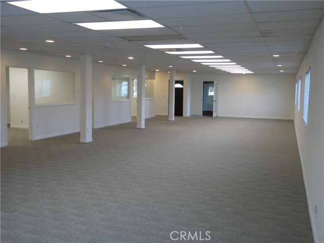 447 Burchett Street, Glendale, California 91203, ,Commercial Sale,For Sale,447 Burchett Street,CRGD23004480