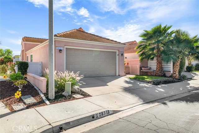 Detail Gallery Image 3 of 43 For 28313 Valombrosa, Menifee,  CA 92584 - 3 Beds | 2 Baths