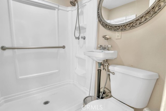 Detail Gallery Image 35 of 47 For 22311 Devonshire St #36,  Chatsworth,  CA 91311 - 3 Beds | 2 Baths