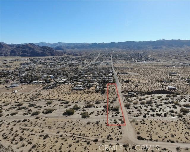 Detail Gallery Image 2 of 2 For 1 Hilltop Dr, Joshua Tree,  CA 92252 - – Beds | – Baths