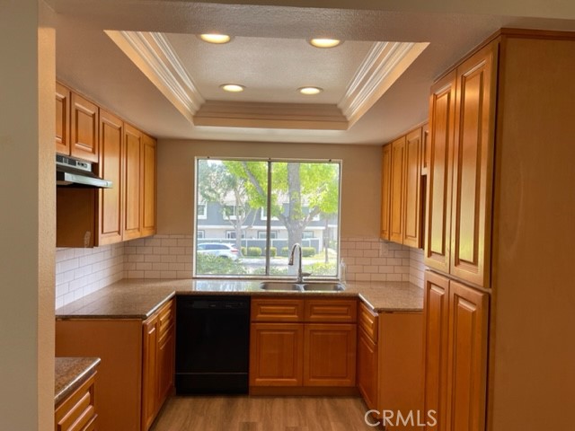 Detail Gallery Image 2 of 3 For 1221 Golden Springs #E,  Diamond Bar,  CA 91765 - 3 Beds | 2 Baths