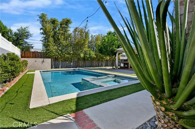 6440 Hanna Avenue photo 35