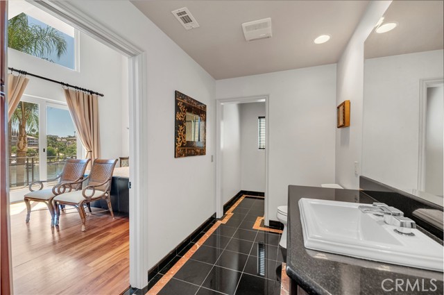 Detail Gallery Image 44 of 70 For 22166 W San Joaquin Dr, Canyon Lake,  CA 92587 - 5 Beds | 4/1 Baths