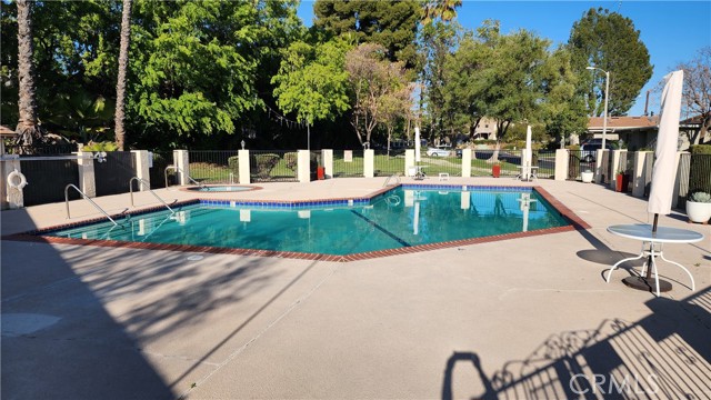 38751 Via Las Flores, Murrieta CA: https://media.crmls.org/medias/a43ab8ac-733e-4082-b718-4acd70b8e92f.jpg