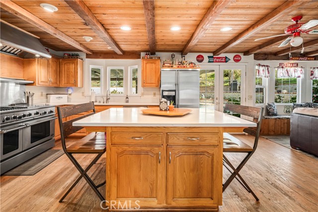 28132 Oak Spring Canyon, Canyon Country CA: https://media.crmls.org/medias/a43ac4b4-12e6-4ad5-9ffe-981a0b27b13f.jpg