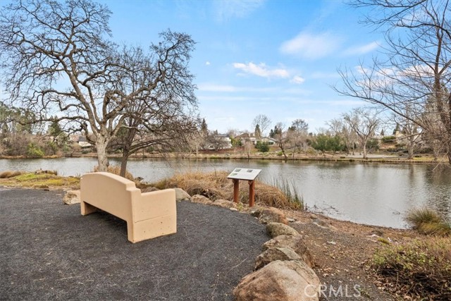 2924 Pennyroyal Dr, Chico CA: https://media.crmls.org/medias/a43ad0a0-a6da-40b5-82fb-dba435496929.jpg