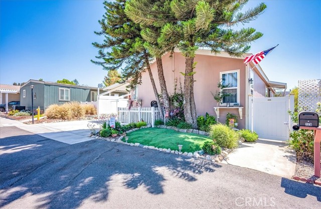 Detail Gallery Image 3 of 52 For 15181 Van Buren Bld #178,  Riverside,  CA 92504 - 3 Beds | 2 Baths