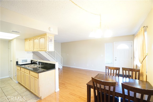 18201 Via Calma, Rowland Heights CA: https://media.crmls.org/medias/a43b4a7e-c29a-4417-b06f-fd512a2d1ea4.jpg