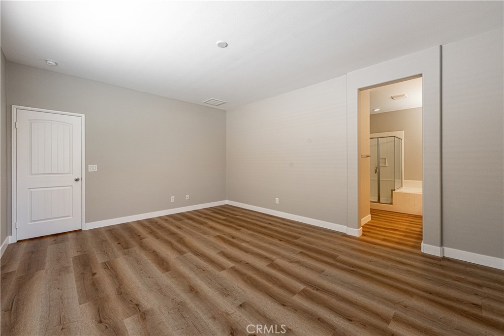 MLS #OC25175723 img 18