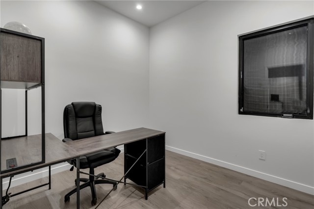 5196 Orange Place, Los Angeles CA: https://media.crmls.org/medias/a43c48c6-9537-4c56-842e-d7d7221d8100.jpg