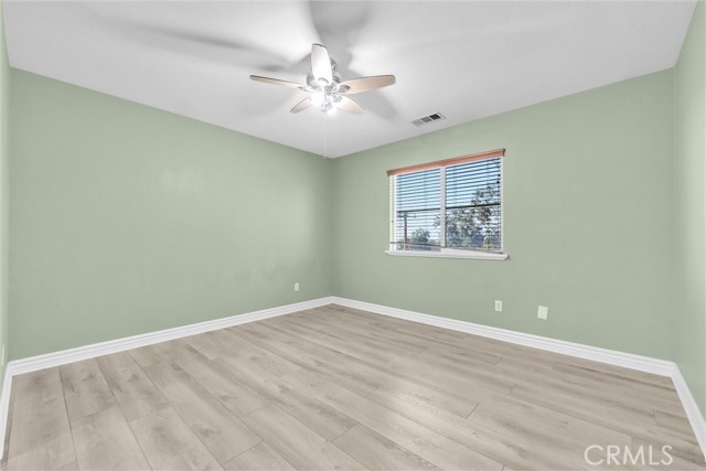 Detail Gallery Image 32 of 42 For 519 Cedarbrook Ln, Corona,  CA 92879 - 4 Beds | 2/1 Baths