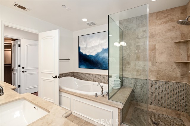 2211 Vista Drive, Manhattan Beach, California 90266, 3 Bedrooms Bedrooms, ,3 BathroomsBathrooms,Residential,Sold,Vista,SB21197291