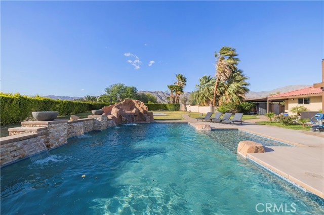 Image 56 of 75 For 74565 22nd Avenue