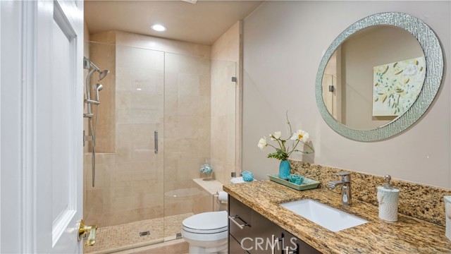 Detail Gallery Image 28 of 65 For 26051 Glen Canyon Dr, Laguna Hills,  CA 92653 - 5 Beds | 4/1 Baths