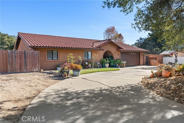 Detail Gallery Image 4 of 45 For 3332 Courtney Dr, Lompoc,  CA 93436 - 3 Beds | 2 Baths