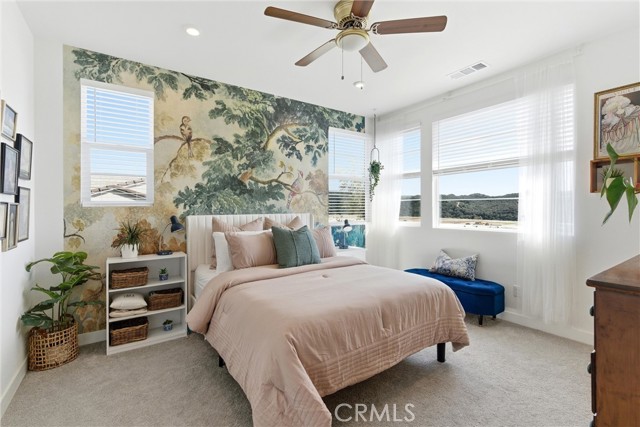 Detail Gallery Image 16 of 49 For 116 Sunstone Place, Rancho Mission Viejo,  CA 92694 - 3 Beds | 2/1 Baths