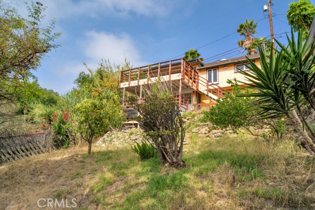 2052 N Alvarado N Street, Los Angeles CA: https://media.crmls.org/medias/a4401601-563b-46d2-9db4-c39152bc9290.jpg