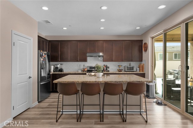 24206 Dandelion Court, Lake Elsinore CA: https://media.crmls.org/medias/a4411ad6-fe9c-455c-9fc1-cd5648fd708b.jpg