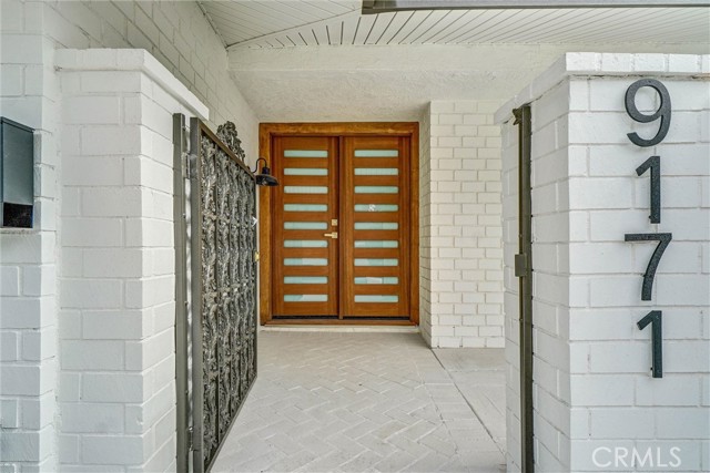 Details for 9171 Regatta Drive, Huntington Beach, CA 92646