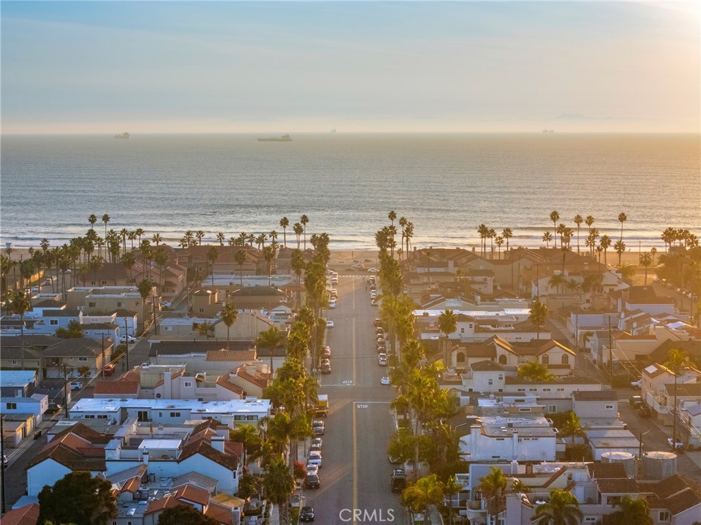 MLS #OC25269306 image #48