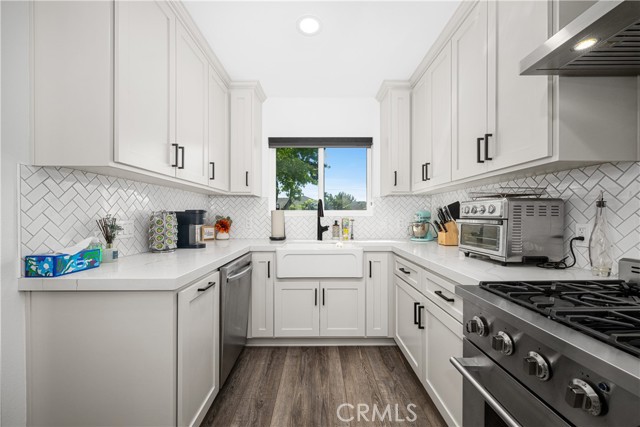 Detail Gallery Image 15 of 75 For 3246 N Marwick, Long Beach,  CA 90808 - 4 Beds | 3 Baths