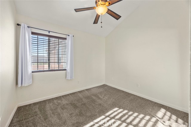 Detail Gallery Image 15 of 30 For 409 Utica #D36,  Huntington Beach,  CA 92648 - 2 Beds | 2 Baths