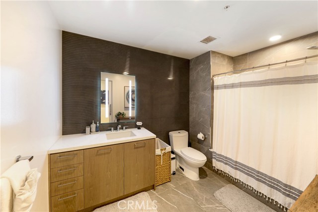 Detail Gallery Image 12 of 15 For 400 S Broadway #1213,  Los Angeles,  CA 90013 - 0 Beds | 1 Baths