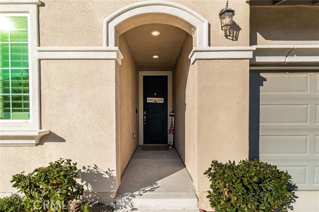 Detail Gallery Image 3 of 39 For 24187 Mason Rd, Corona,  CA 92883 - 4 Beds | 3 Baths