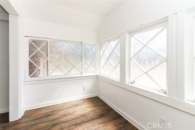 Detail Gallery Image 4 of 13 For 343 E Italia, Covina,  CA 91723 - 2 Beds | 1 Baths