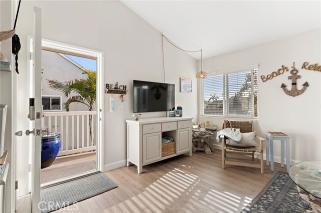 Detail Gallery Image 9 of 25 For 34034 Selva Rd #103,  Dana Point,  CA 92629 - 2 Beds | 2 Baths